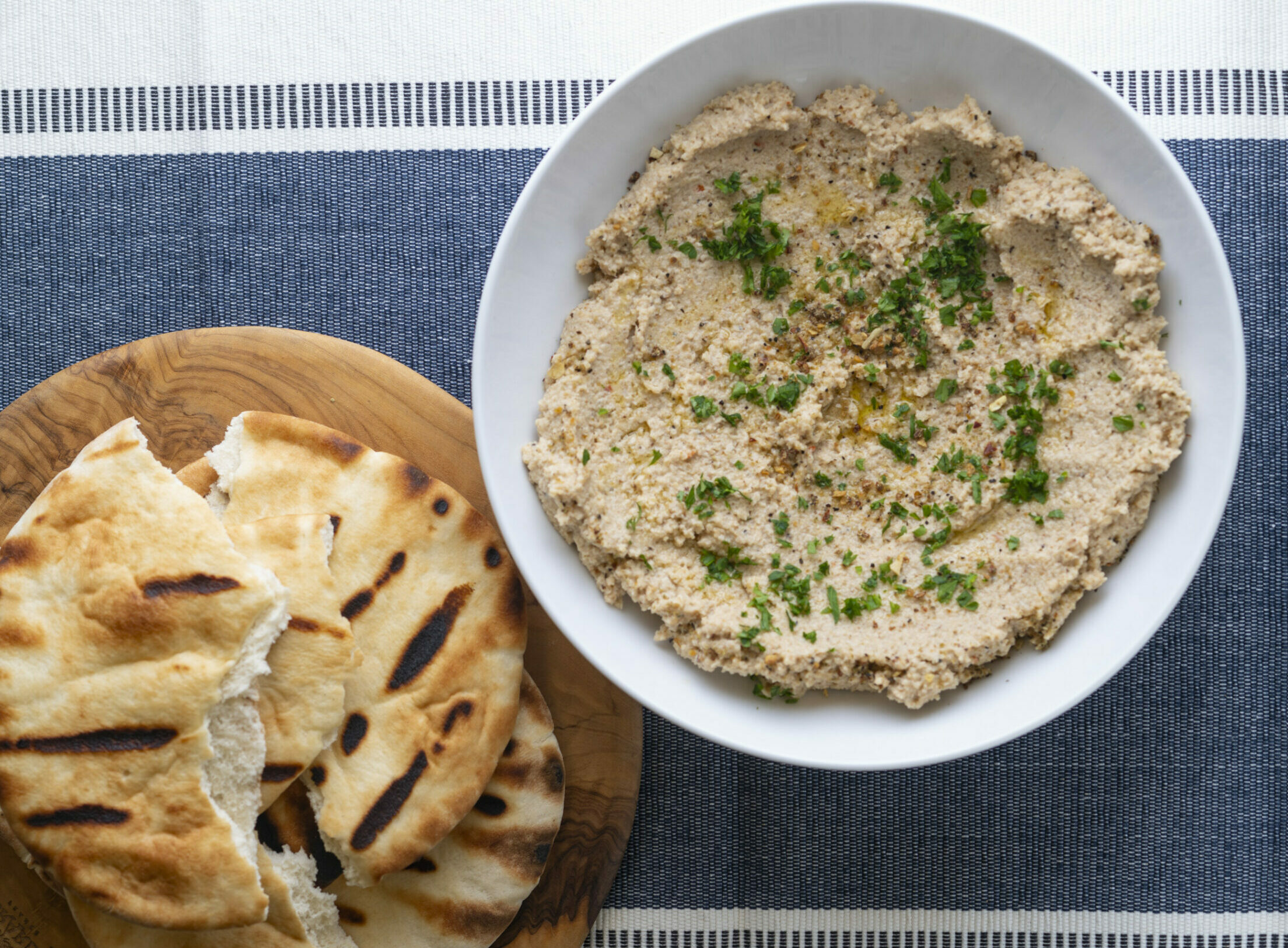 Cauliflower Hummus – Salt-Free Sugar-Free Magic Seasoning Blends™