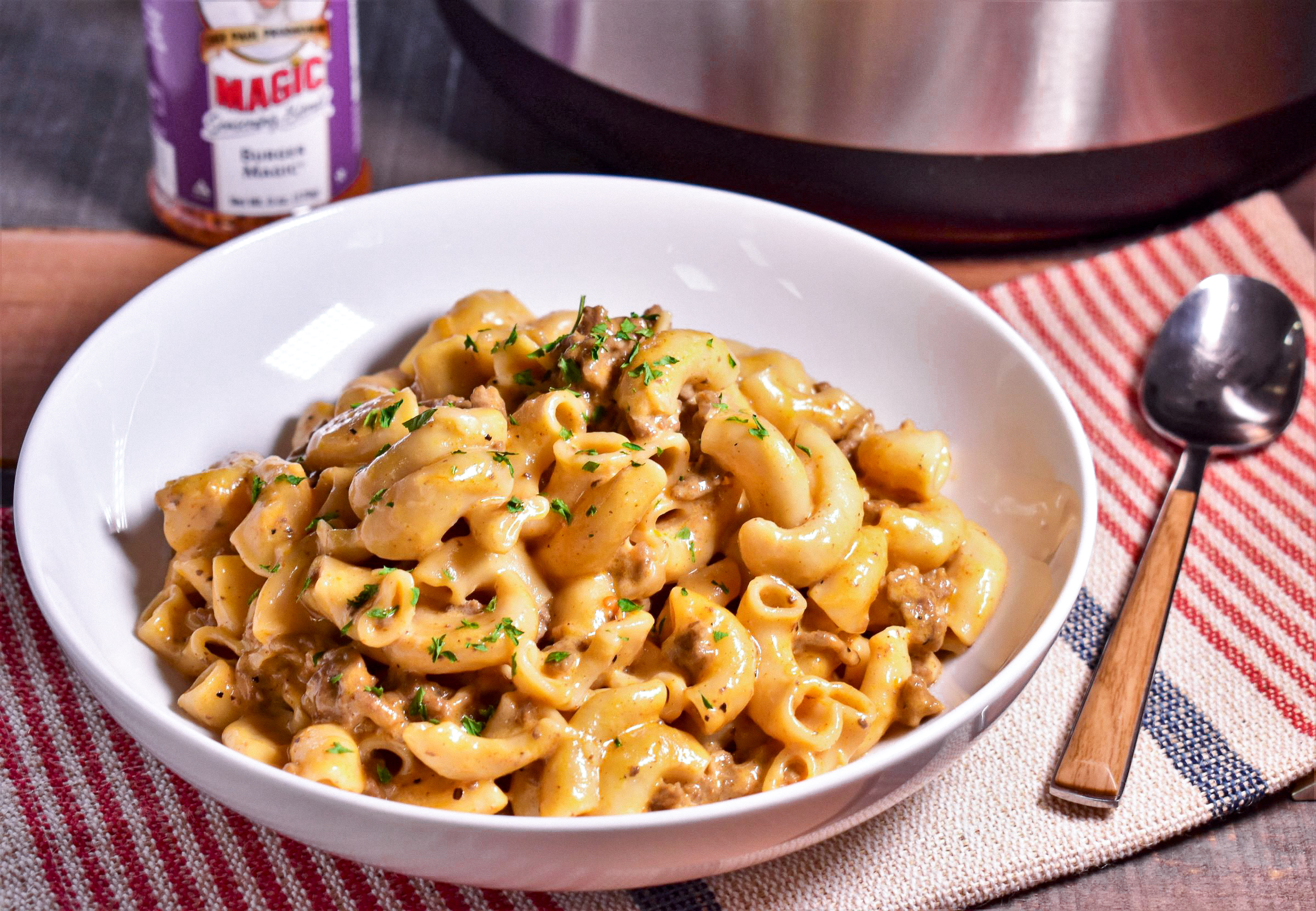 Instapot Cheeseburger Mac & Cheese